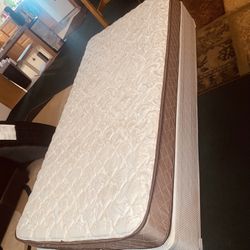  2 different kinds available—   🎉🎉$125 each!!!-Mattress ONLY or $245 with box springs—Thinner Twin mattresses. (USED NOT NEW) priced separately— Thi