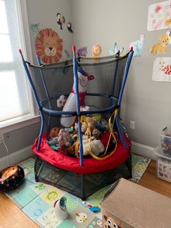 Skywalker Trampolines with Enclosure Net for kids