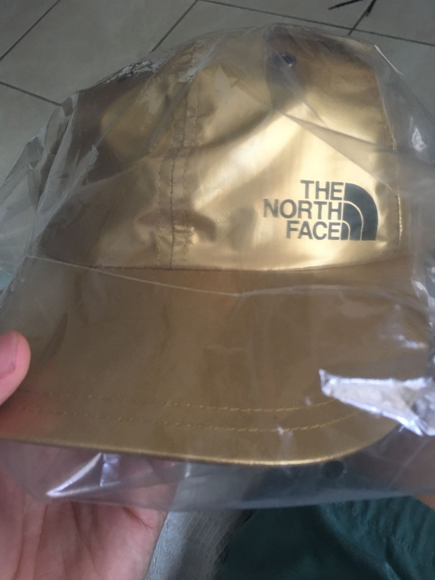 Supreme The North Face 6 Panel Gold Hat