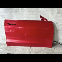 2017-2023 Tesla Model 3 Front Right Door Shell 
