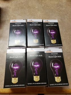 Blacklight bulbs