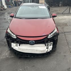 For Parts 2018 Toyota Mirai Some Part May Fit 16 To 20 Please Ask For Parts Price