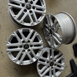 Toyota Tundra Wheels 