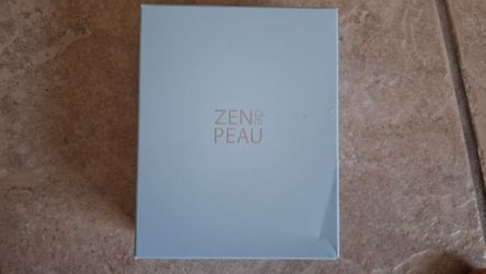 Berry Pink Glaze Zen De Peau Pleats Massage Tool