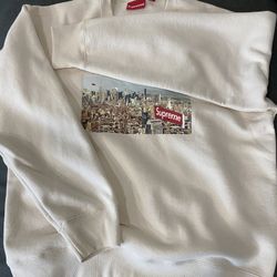 Supreme Crewneck Sweatshirt