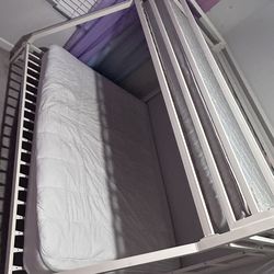 Kids bunk bed top(twin)bottom(full)