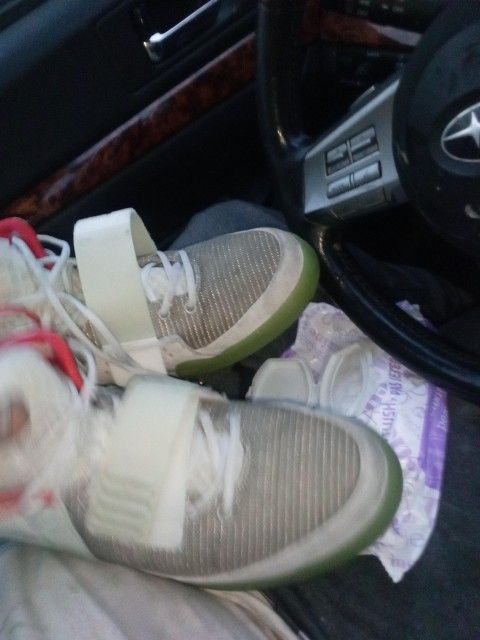 Nike Air Yeezy 2 NRG Pure Platinum