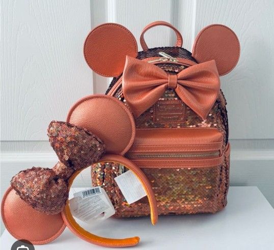 DISNEY PARKS LOUNGEFLY MICKEY MINNIE LOUNGEFLY ORANGE SEQUIN MINI BACKPACK AND MATCHING EARS NWT
