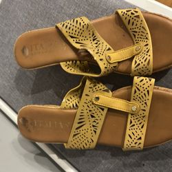 Yellow Italian leather sandals size 8