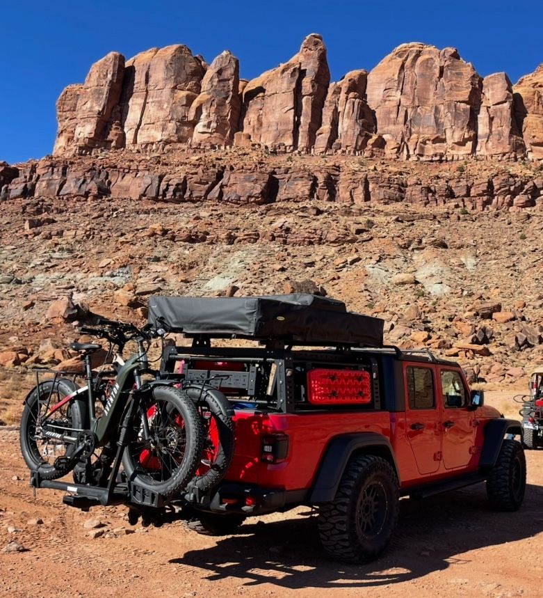 ZRoadz Overland Access Rack with Three Lifting Side Gates