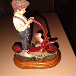Vanmark Timeless Treasure  1998 Jim Daly  Go Home Rare Figurine 