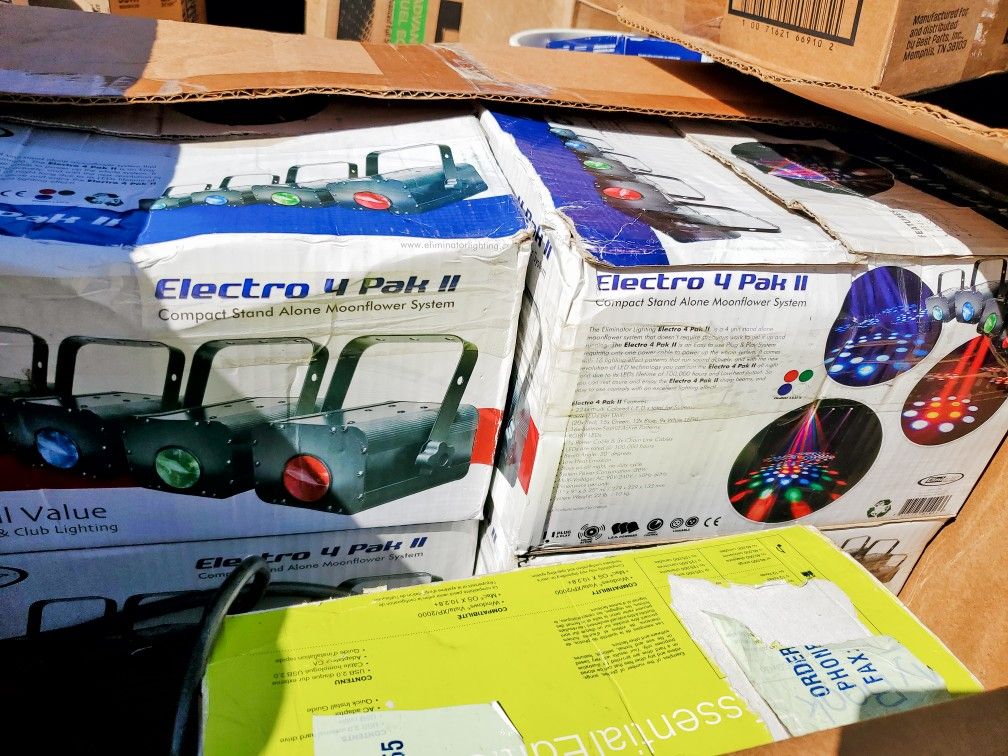 Dj Lights Set Of 4 Pcs Brand New $199 Or Better OFFER