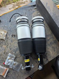 2X Front Air Shock Struts w/Magnetic Fit Cadillac Escalade Tahoe GMC Yukon 2021-