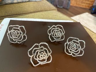 4 faux napkin holders