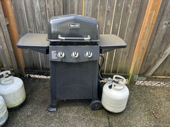 FREE- Dyna-Glo grill