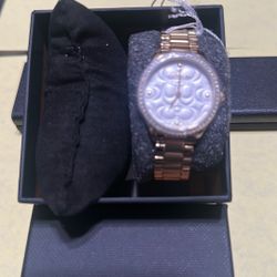 Women’s Coach Watch
