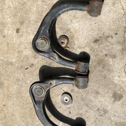 05 Tacoma Upper Control Arms