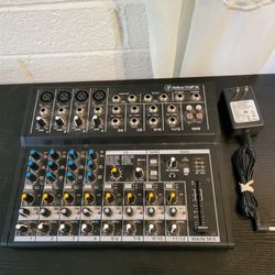 Mackie Mix12FX,  12 Channel Mixer 