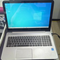 Touchscreen HP 16 Inch Laptop Excellent Working Condition 