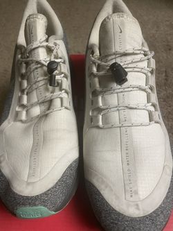 Nike Women’s Shield Shoes