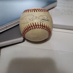 Pete Rose Signed Baseball