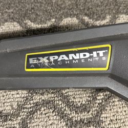 Ryobi Expand – It – Weedwhacker With 10 Auto Feed Spools