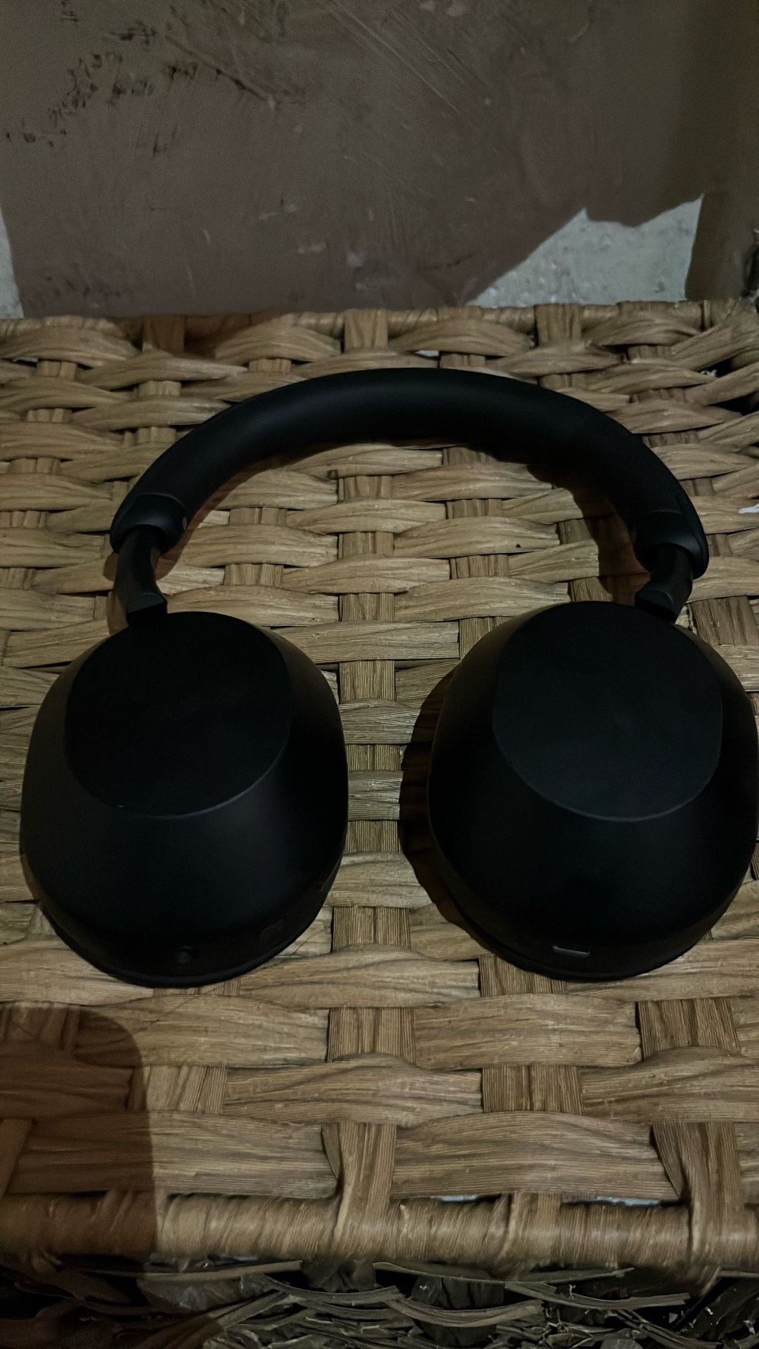 Sony 1000xm5 Noise Cancelling Premium Headphone