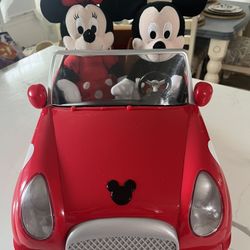 Micky & Minnie Mouse Car.