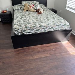 Full Bed Frame Without Mattress 