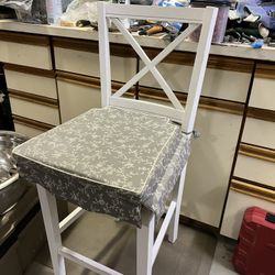 Bar Stools/chair (2)