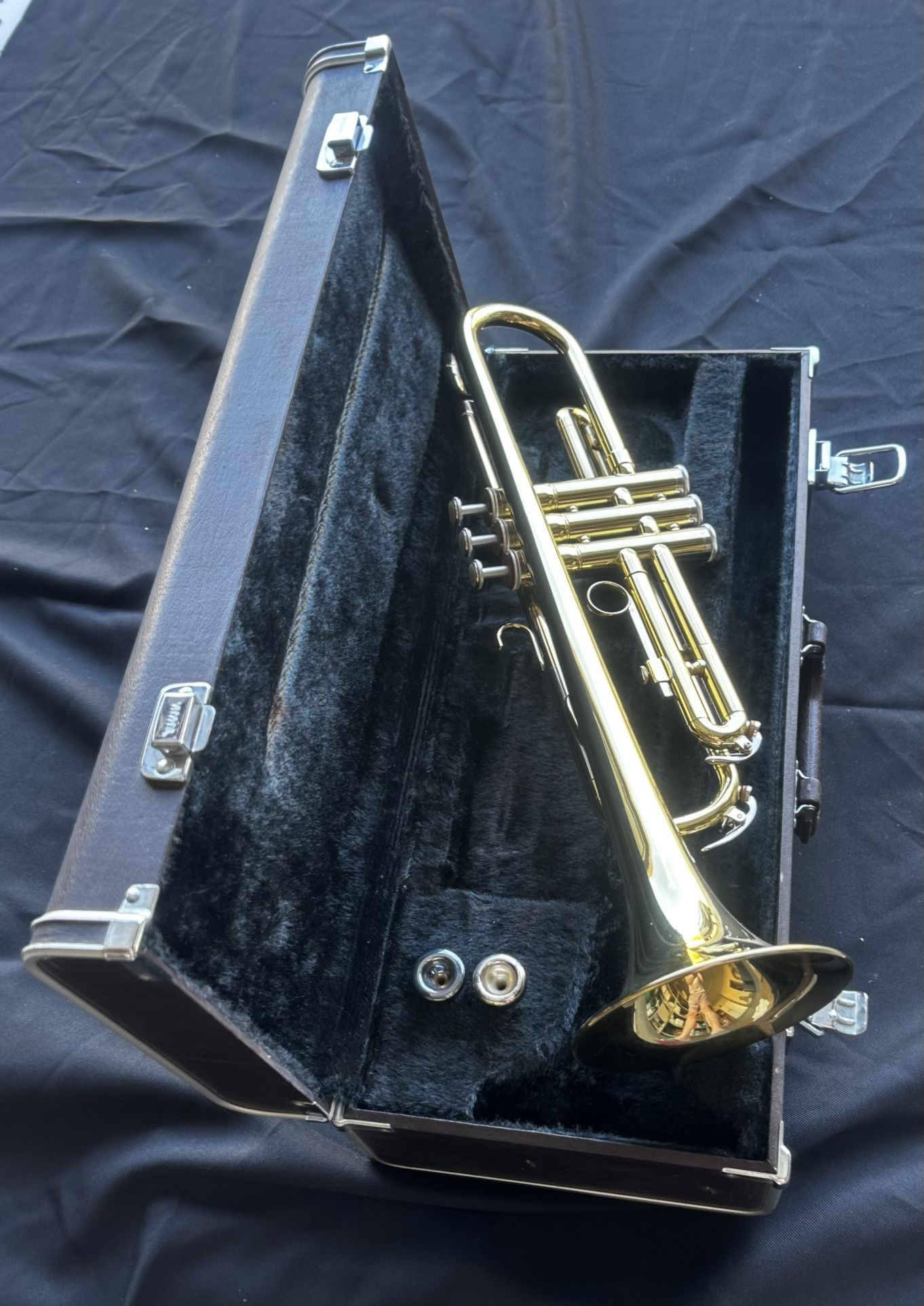Yamaha Bb Trumpet - Model YTR-2320 Trumpet
