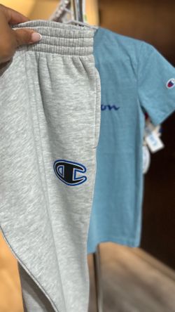 NEW Champion Kids 2-Piece Outfit Set - Size M