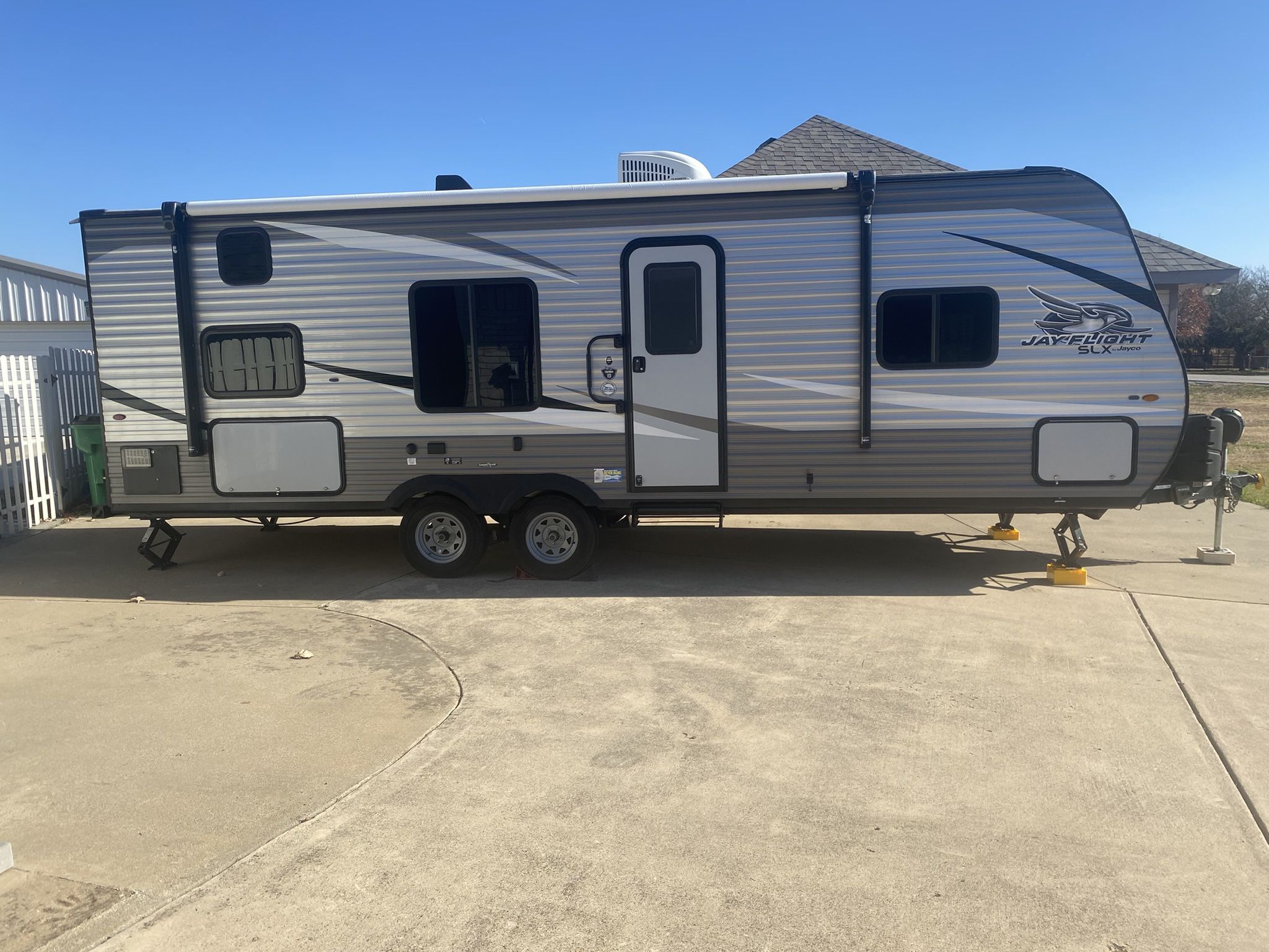 Camper