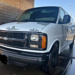 2000 Chevrolet Express