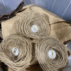Free: Burlap Runners And Crafts,