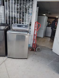 L.G. WASHER WORKS GREAT
