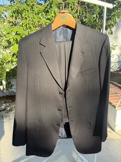 Brioni Suit 42L Super 180's