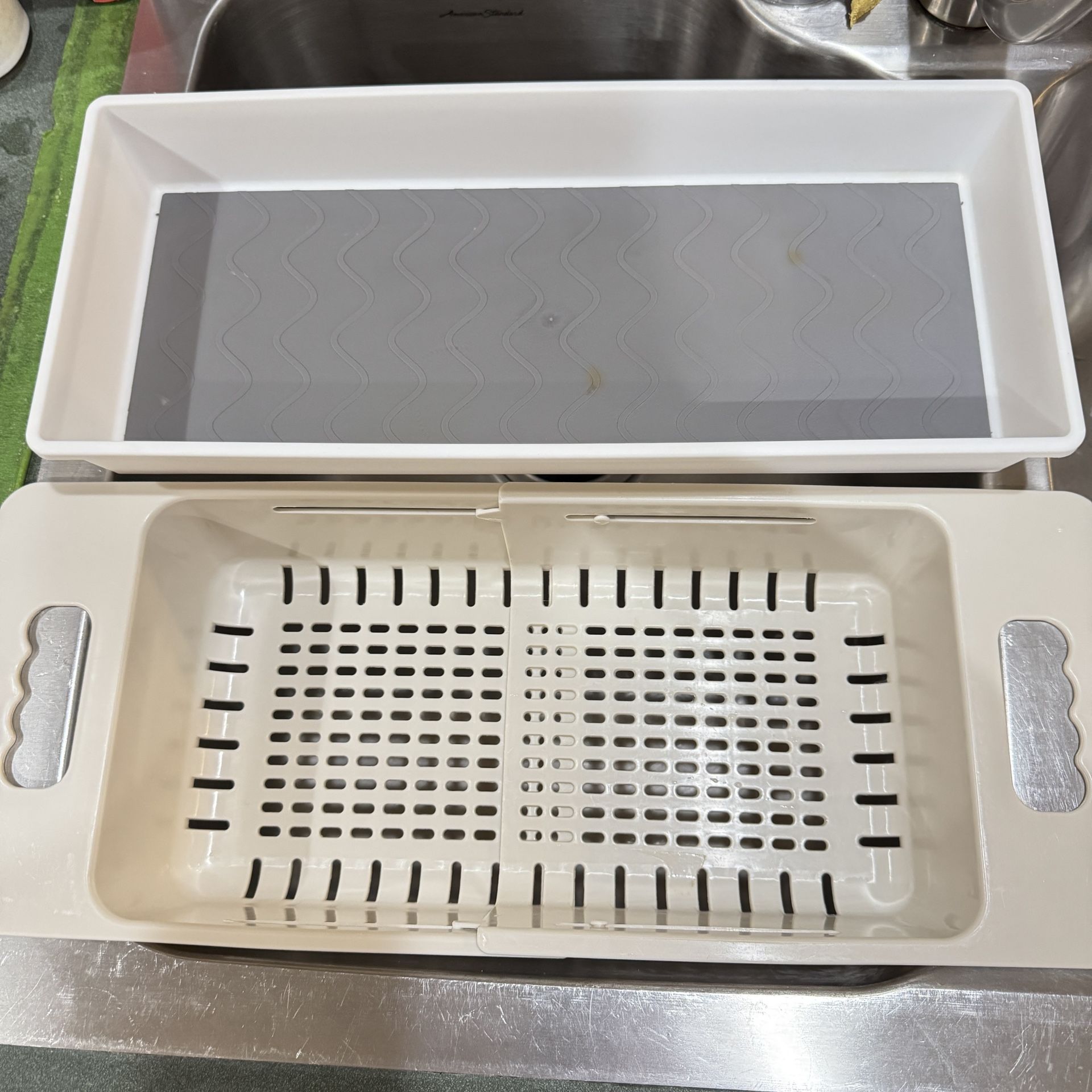 Expandable Over-Sink Strainer and storage container