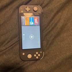 Nitendo Switch  With  2 Games