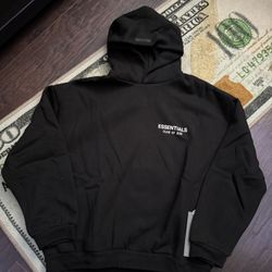 Essential Hoodie