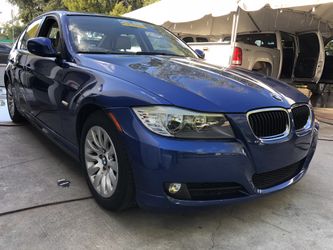 BMW 3 SERIES 328 i. 2009 97K miles in excellent condition neat interior We Finance no credit no problem// Traiga su pasaporte hoy mismo y lléveselo