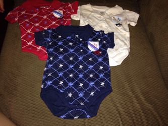 0-3 m Beverly Hills Polo club onesies