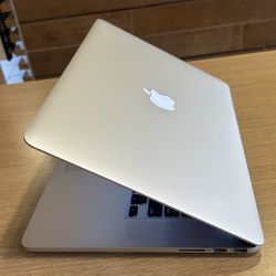 Apple MacBook Pro 15” Retina i7/16GB/500GB SSD 