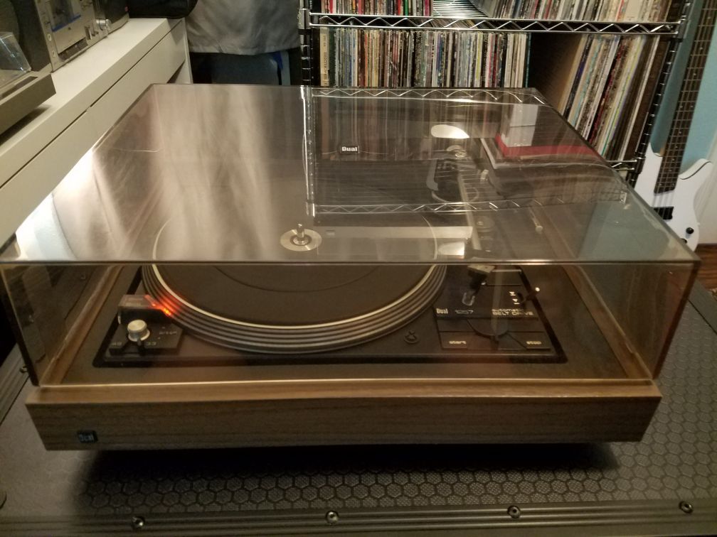 Vintage DUAL 1257 Automatic Belt Drive Turntable