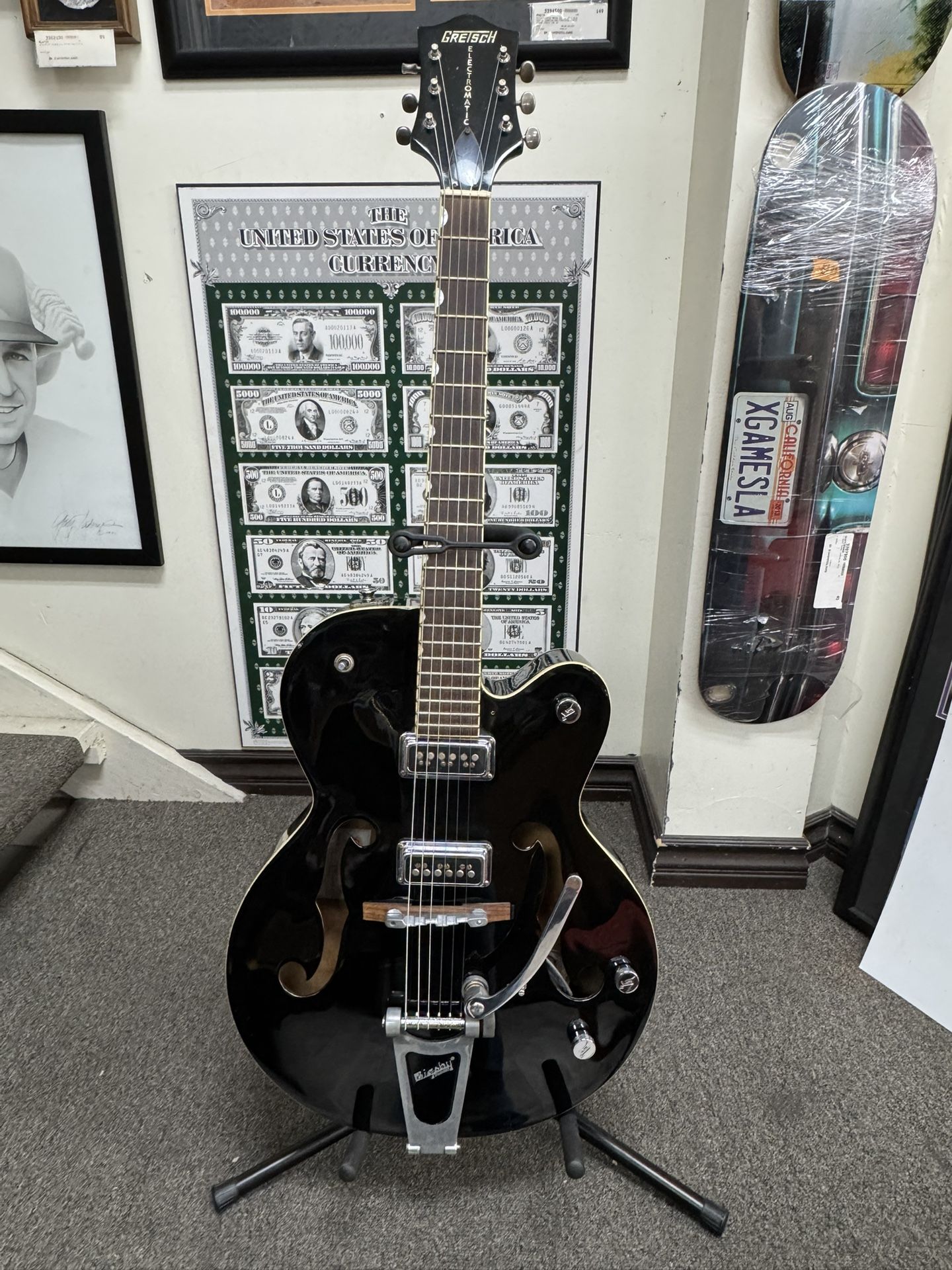 Gretsch Guitar G5125 Electromatic Black Hollow Body Electric Guitar W/Hard Case