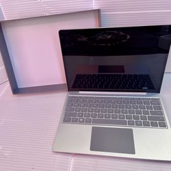 Microsoft Surface Laptop Go 2
