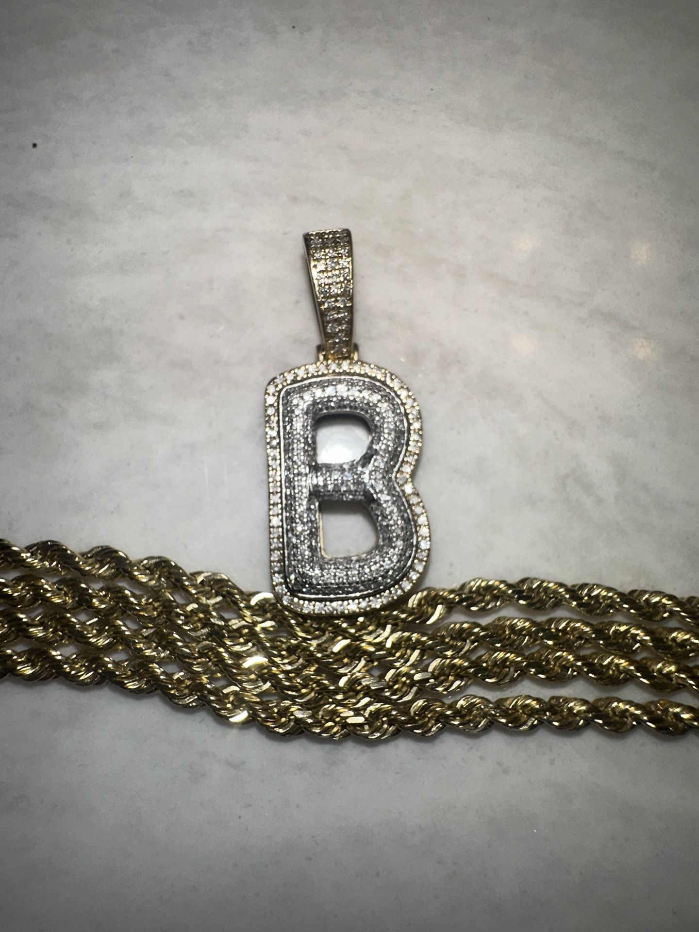 Diamond 10k “B” Pendant & 10k Rope Chain