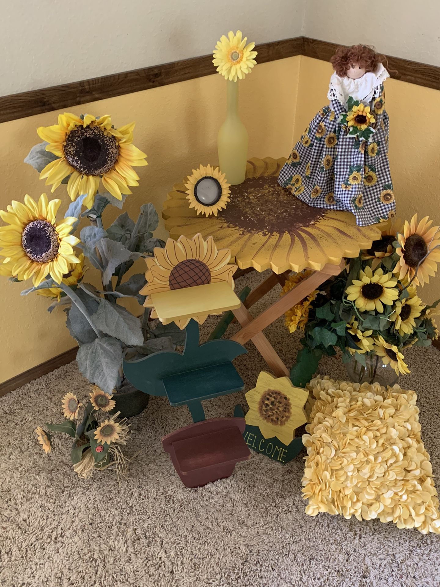 Sunflower decor