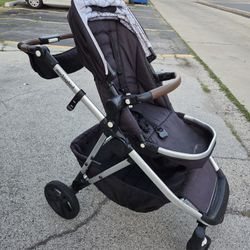Mocking Bird Stroller