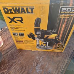 DEWALT
20V MAX XR 2-1/4 Peak HP Brushless Cordless Plunge Router (Tool Only)STORE PRICE $369